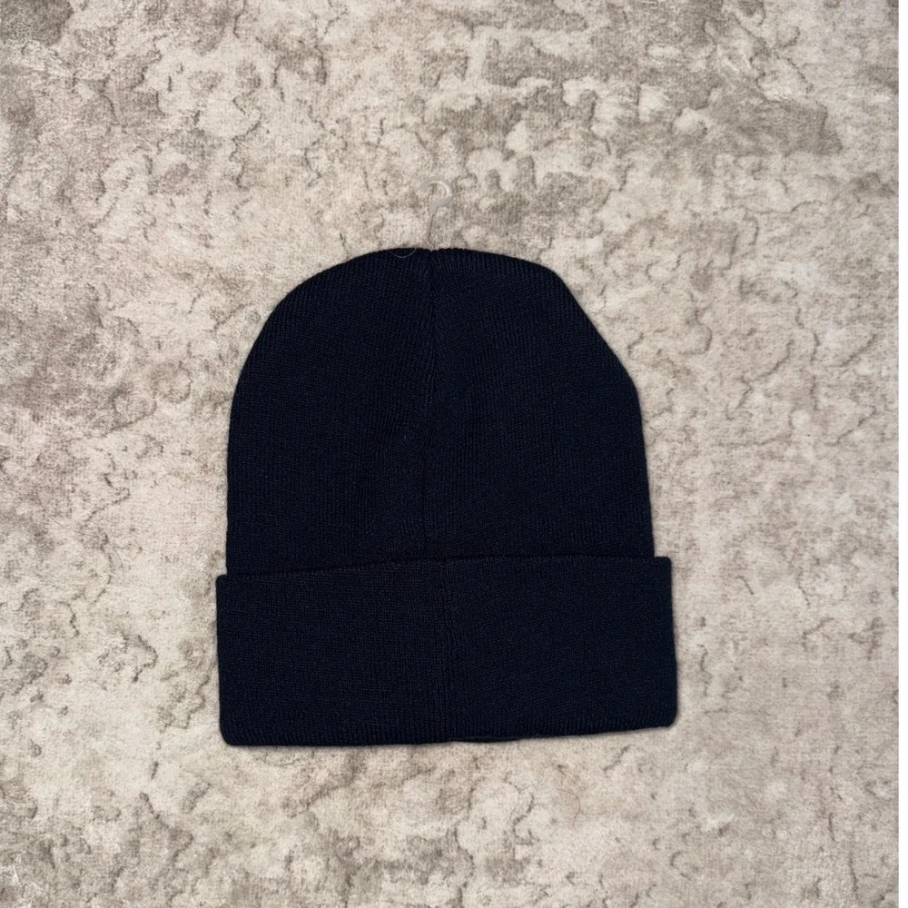 St Louis Blues NHL Hockey Team Embroidered Logo Knit Beanie Hat‎ Navy Blue
